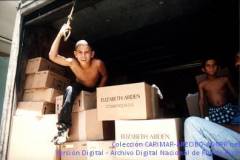 T-1996_19Abril_024_Arecibo_NinosEstibadores_ASR